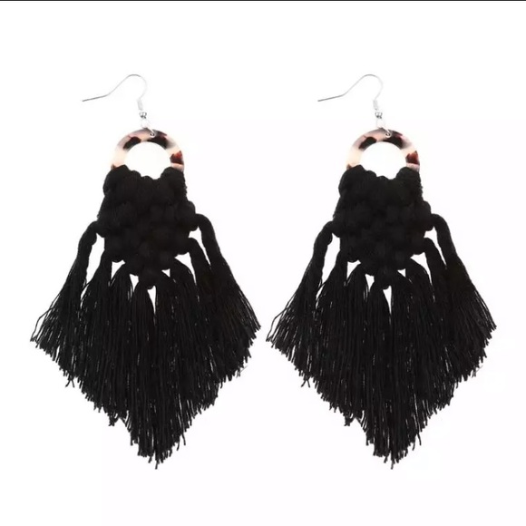 New! Tortoise Ring Macrame Drop Earrings - Picture 3 of 7